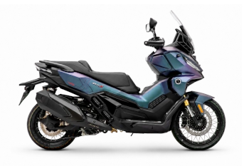 Aluguer Scooter Voge SR450X em Cascais